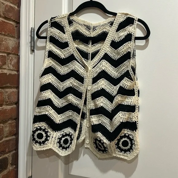 Crochet Vest - Picture 1 of 2